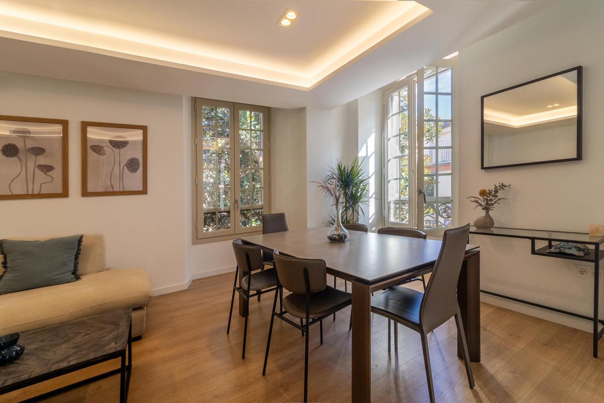 Nt Luxury Central Duplex With Terrace & Parking Malaga Exterior photo