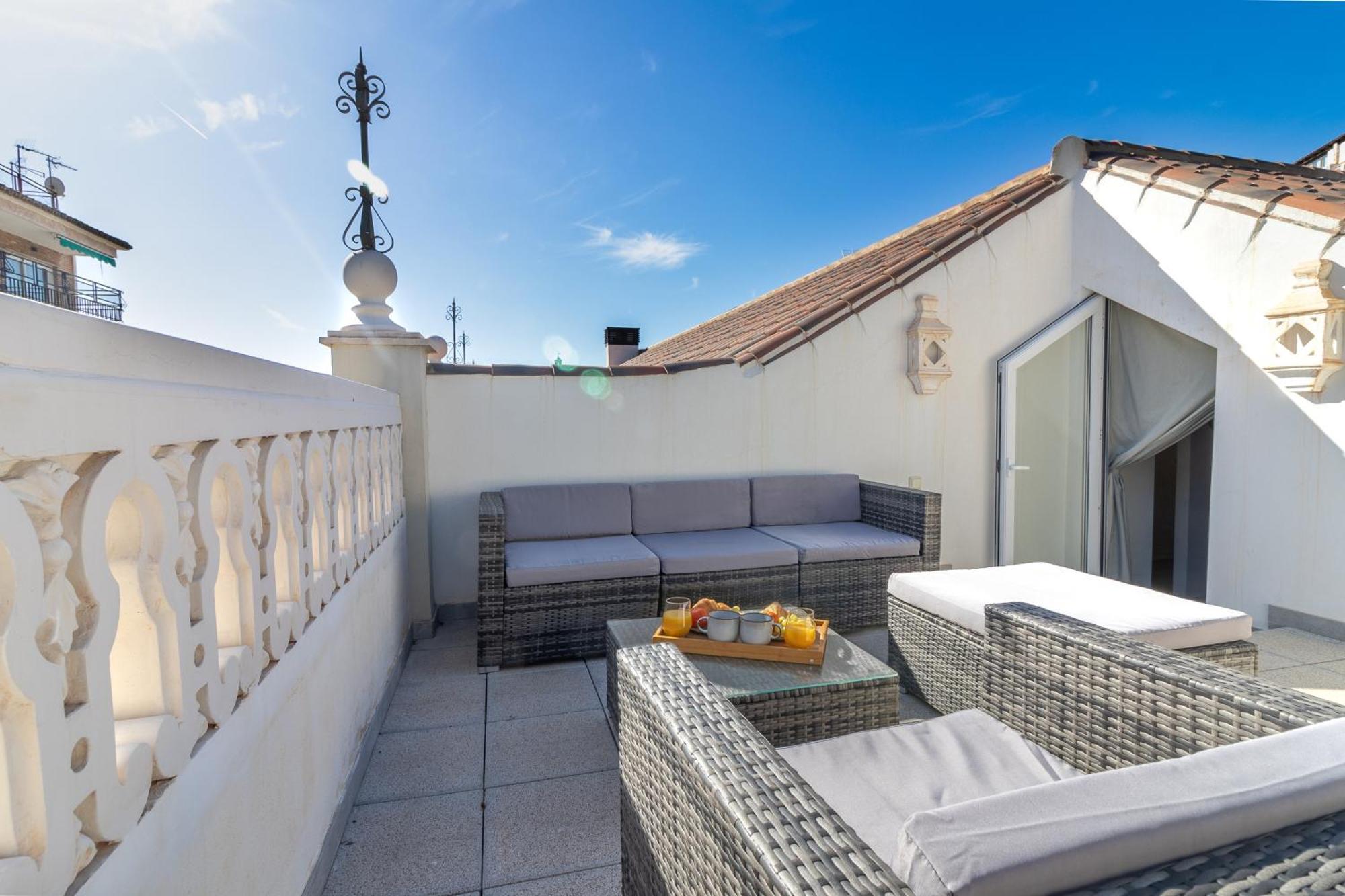 Nt Luxury Central Duplex With Terrace & Parking Malaga Exterior photo